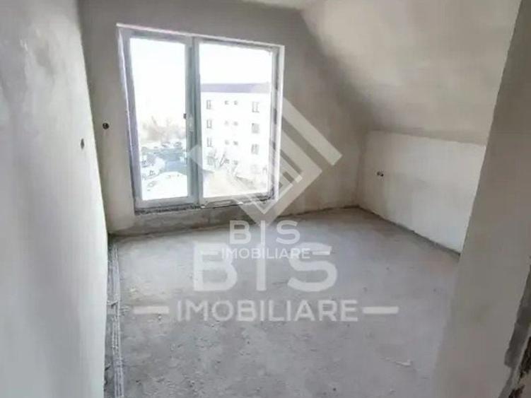 Apartament cu 3 camere decomandat în Vest