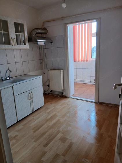 Vand apartament 2 camere Bal? - 8