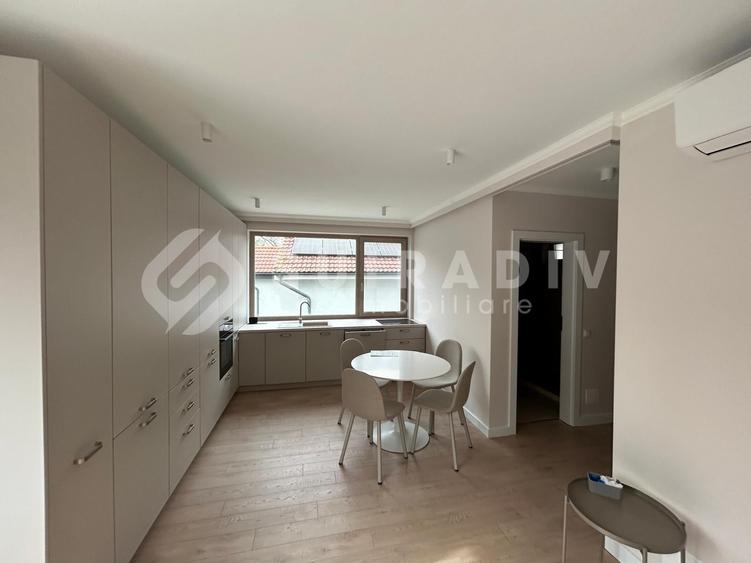 Apartament cu 2 camere semidecomandat în Plopilor