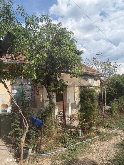 Casă cu 3 camere în Central