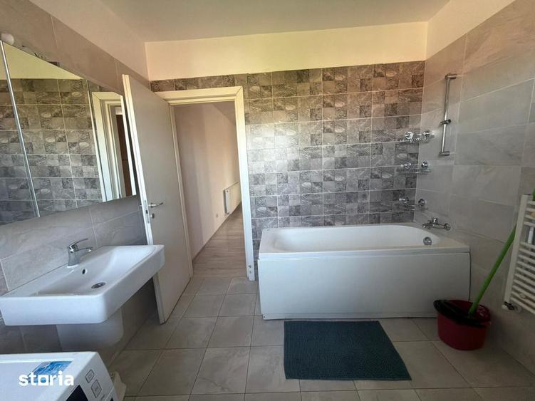 Apartament cu 2 camere decomandat în Alexandriei