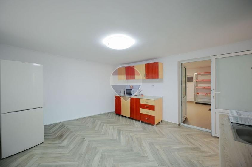 Casă individuală cu 3 camere cu Teren 200 Mp în Nojorid