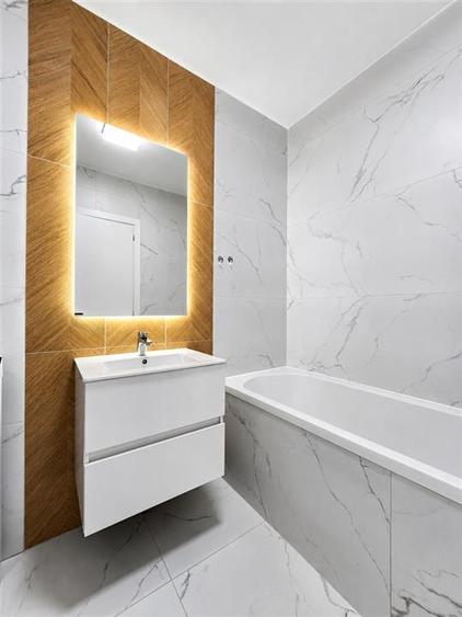 Apartament cu 3 camere decomandat în Nufărul