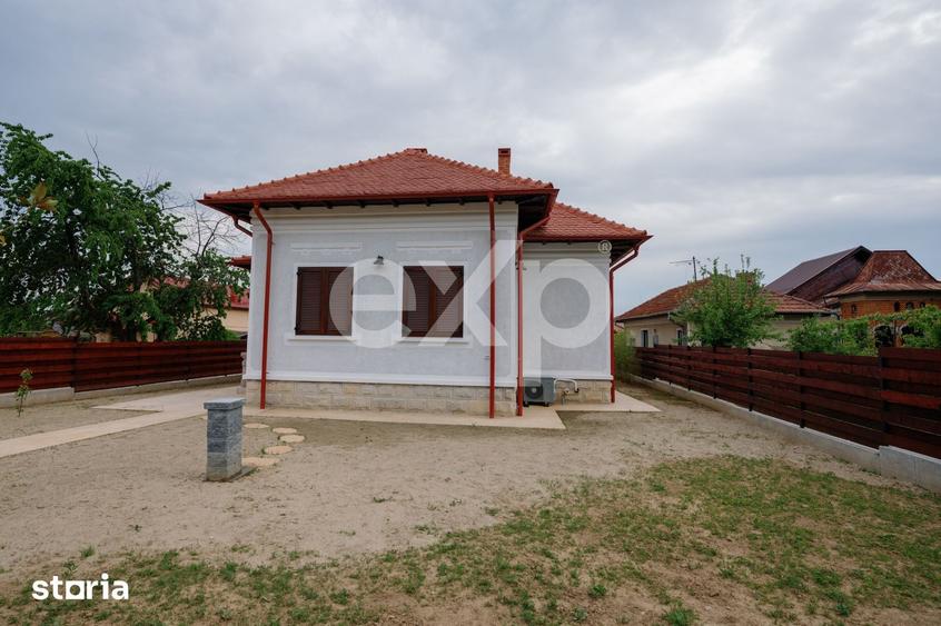 Casă cu 4 camere cu Teren 600 Mp în Ștefănești