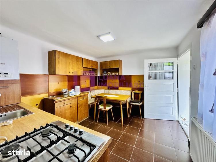 Casă cu 4 camere cu Teren 1272 Mp în Loamneș
