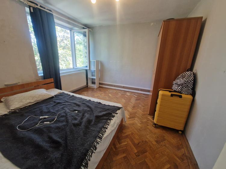 Apartament cu 2 camere semidecomandat în Medicină