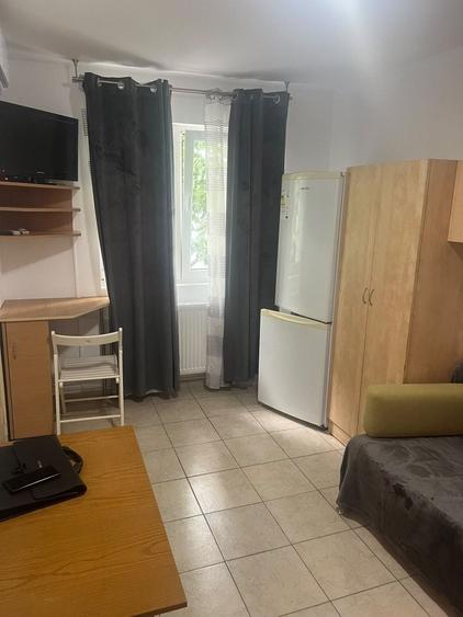 PROPRiETAR ofer spre INCHiRiERE GARSONiERA PE CALEA RAHOVA adiacent SEBASTiAN utilata/mobilata/renovata Chirie de la 765LEi/lunaCONTRACT ANAF/NOTARiAT - 1