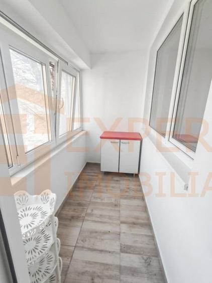 Apartament cu 3 camere circular în Far