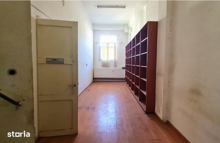 Spațiu comercial, de 40 mp, în Vest