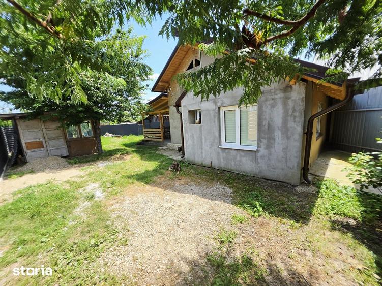 Casă cu 3 camere cu Teren 536 Mp în Ceptura