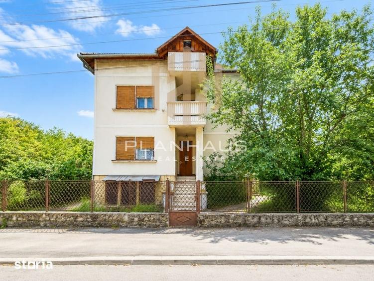 Casă cu 4 camere cu Teren 483 Mp în Progresul