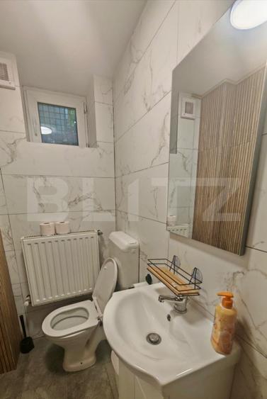 Apartament cu 2 camere semidecomandat, mobilat în Centrul Istoric
