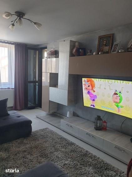 Apartament 3 camere cu balcon - 1