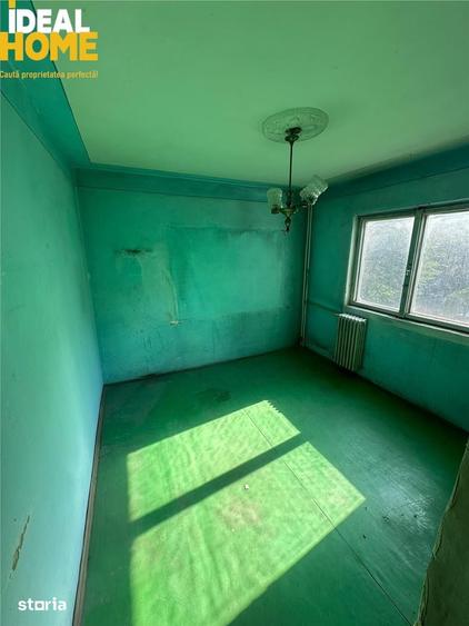 Apartament cu 2 camere decomandat în Nicolina