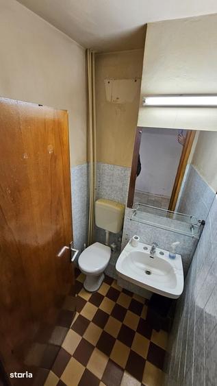 Apartament cu 3 camere decomandat în Dacia