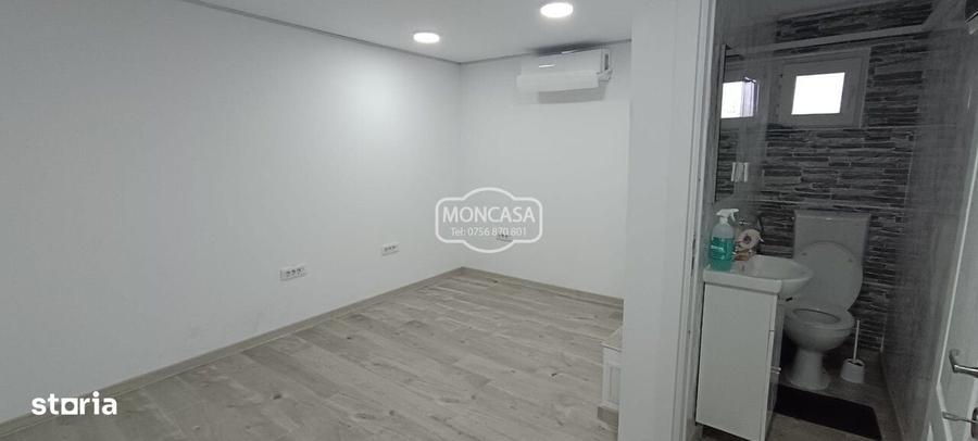 Spațiu comercial, de 20 mp, în Central