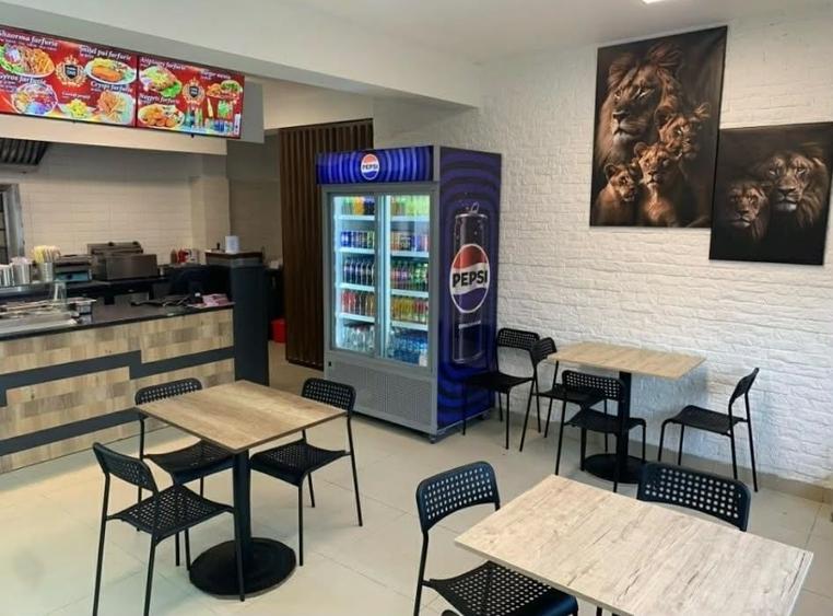 Spațiu comercial, de 45 mp, în Exterior Vest