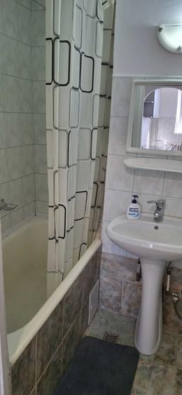 Apartament cu 2 camere decomandat în Romanilor