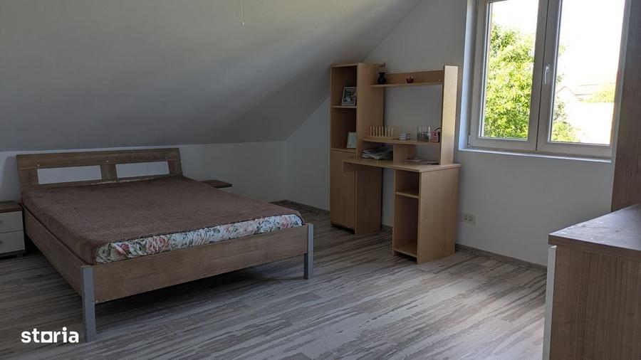 Casă cu 4 camere cu Teren 520 Mp în Vladimirescu