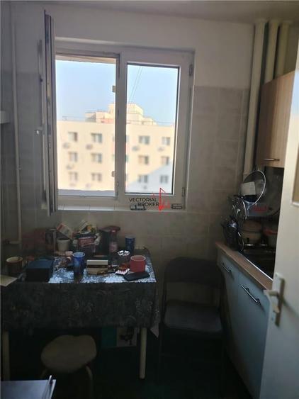 Apartament cu 2 camere semidecomandat în Iancului