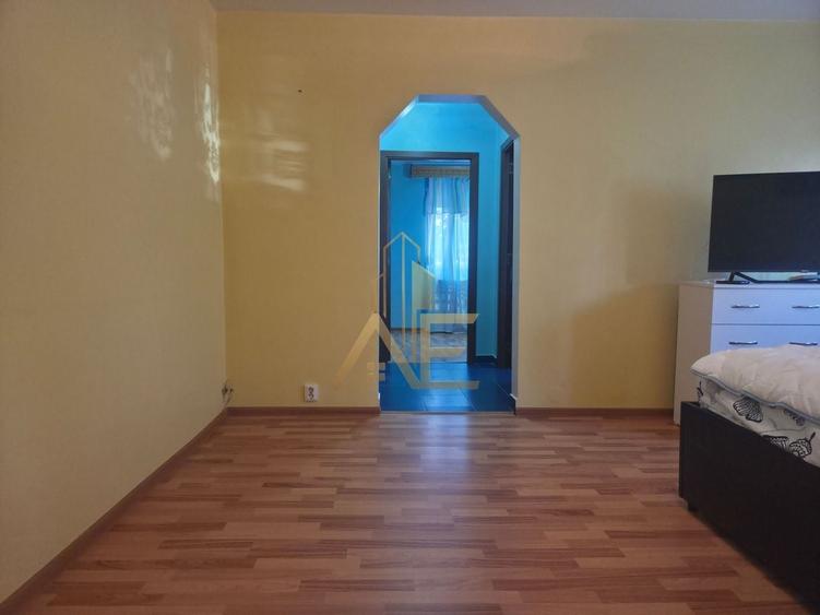 Apartament cu 2 camere semidecomandat, mobilat în Aviatori