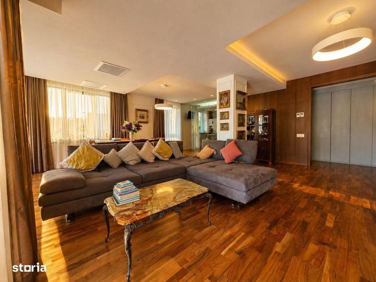Apartament cu 4 camere în Iancu Nicolae