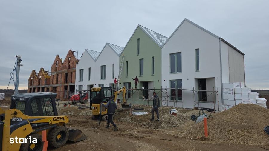 Casă cu 3 camere cu Teren 185 Mp în Paleu