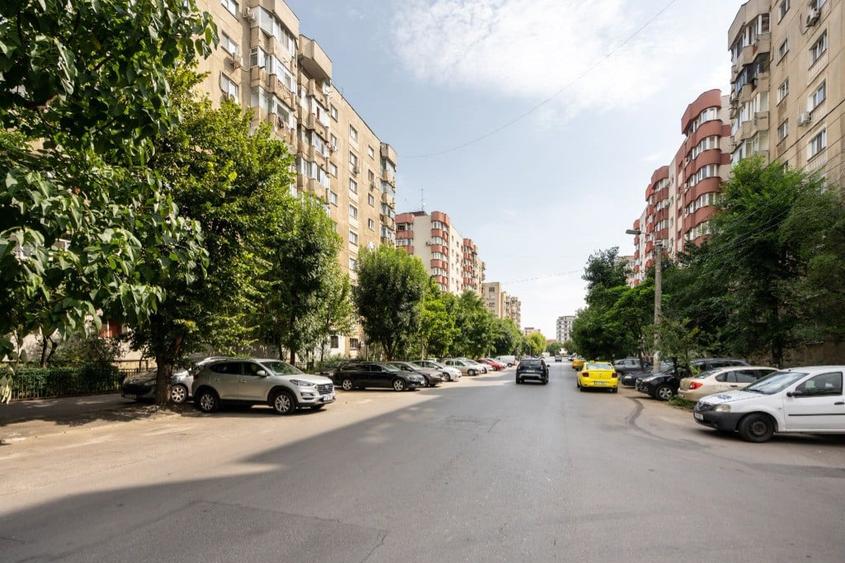 Apartament cu 2 camere decomandat în 13 Septembrie