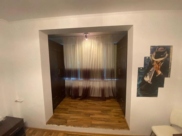 Apartament cu 4 camere decomandat în Ozana