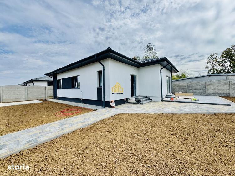 Casă cu 4 camere cu Teren 370 Mp în Clinceni