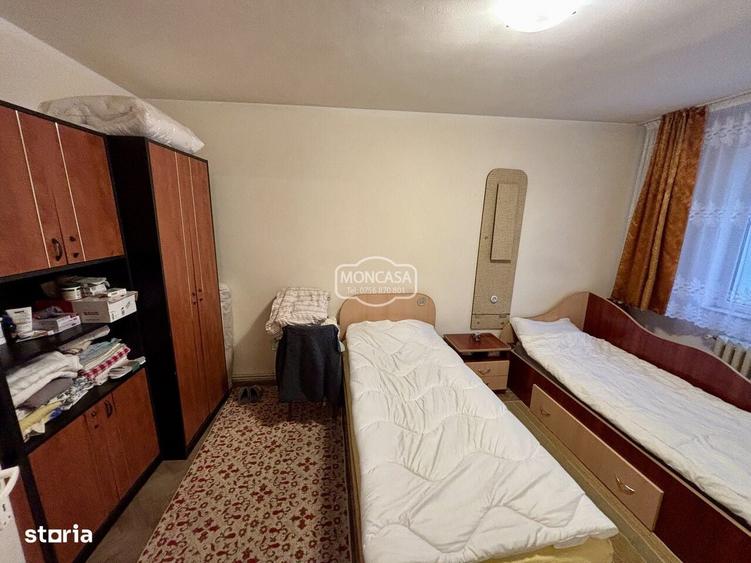 Spațiu comercial, de 85 mp, în Central