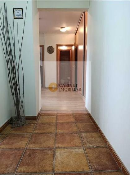 Apartament cu 2 camere semidecomandat, mobilat în Magheru
