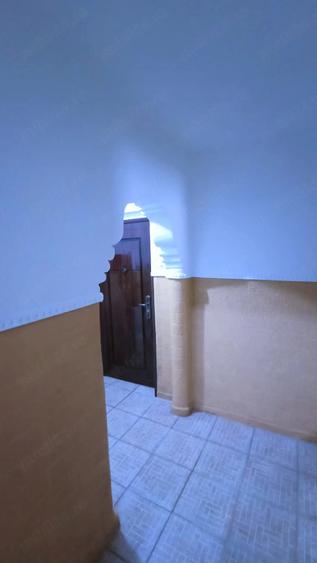 Apartament cu 2 camere decomandat în CET