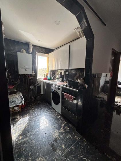 Apartament cu 2 camere decomandat în Exterior Vest