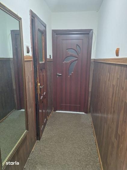 Apartament cu 3 camere în Valea Rosie
