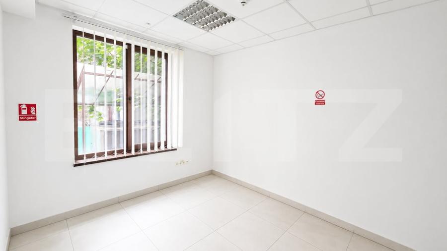 Birou, de 144 mp, în Ultracentral
