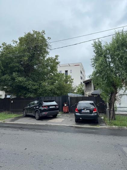 Teren intravilan de 564 mp, în Sisești