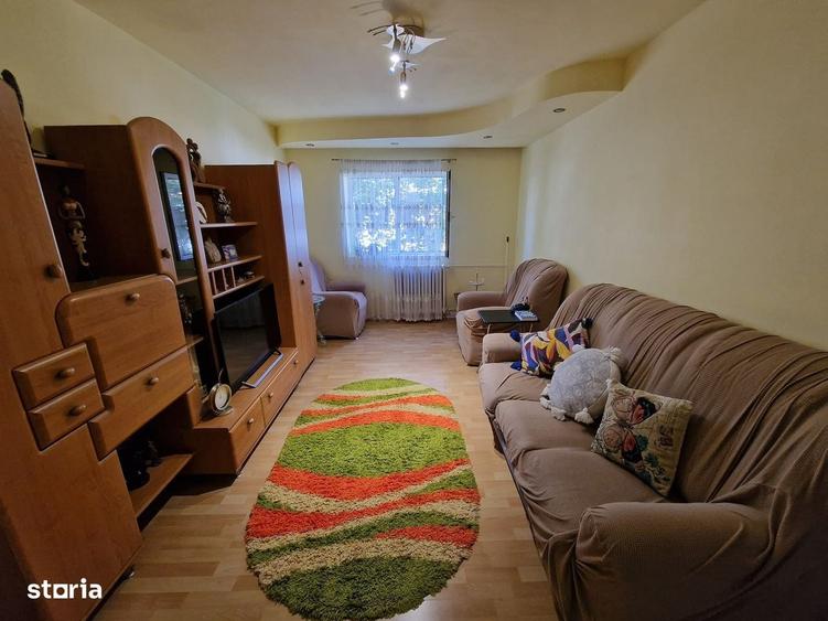 Apartament cu 2 camere decomandat în 9 Mai