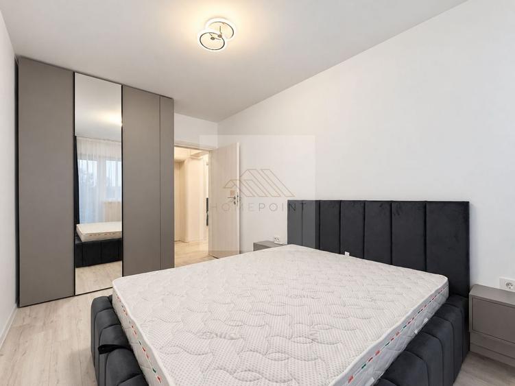 Apartament cu 3 camere decomandat, mobilat în Tractorul