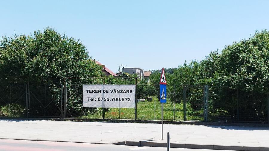 Teren Construcții intravilan de 6000 mp, în Central