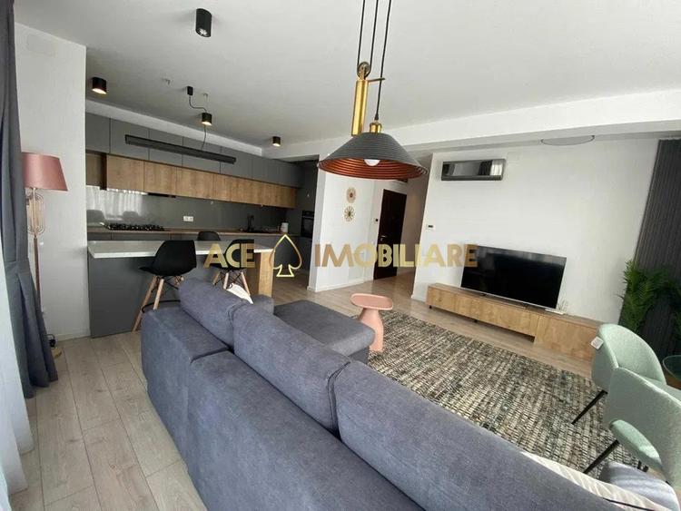 Apartament cu 3 camere decomandat, mobilat în Pipera