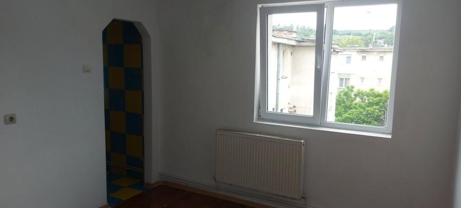 Apartament cu 2 camere în Târnăveni