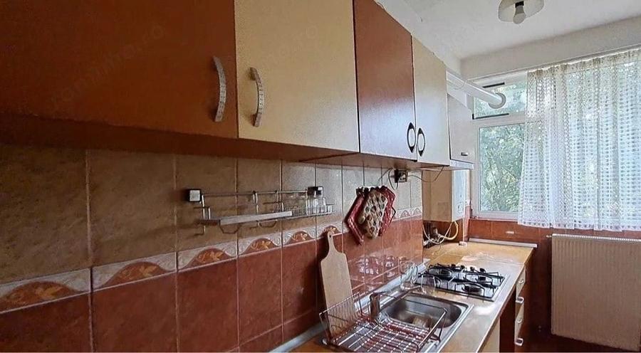 Apartament cu 2 camere decomandat în Baba Novac