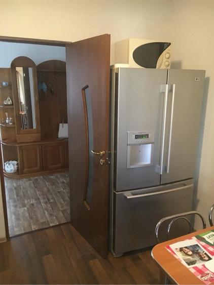 Apartament cu 3 camere decomandat în Ultracentral