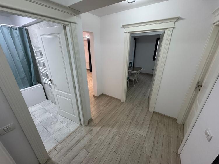 Apartament cu 2 camere decomandat, mobilat în Tomis Plus