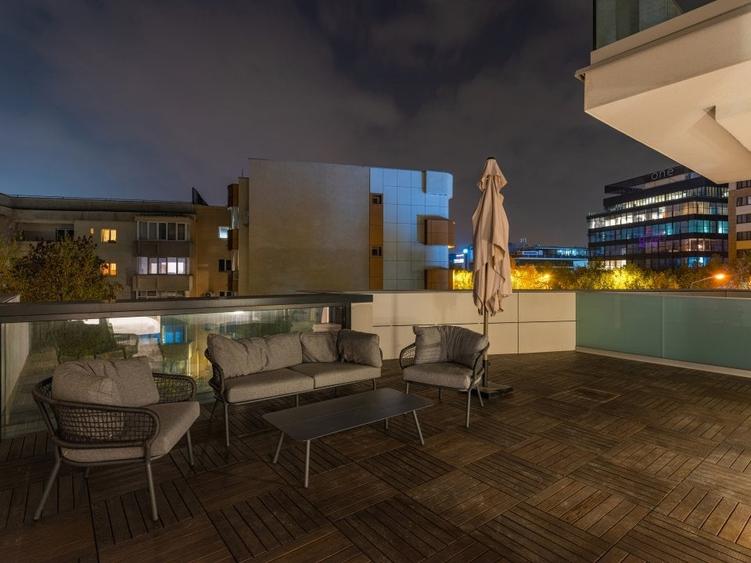Apartament cu 2 camere decomandat, mobilat în Herăstrău