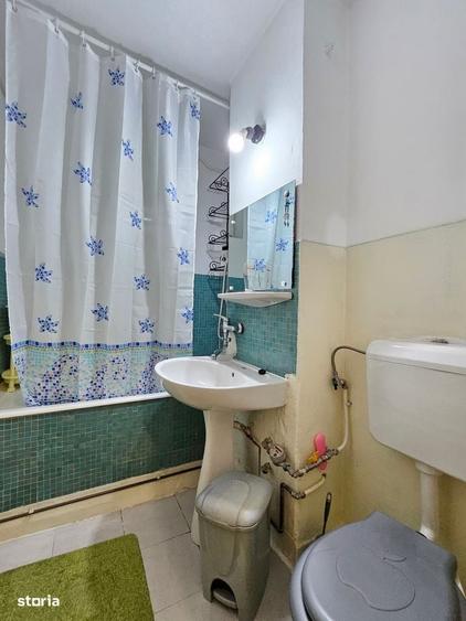 Apartament cu 2 camere semidecomandat în Negru Vodă