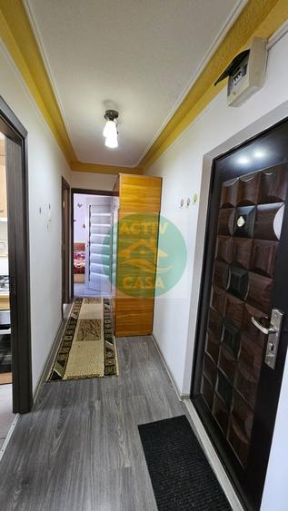 Apartament cu 2 camere decomandat în Est