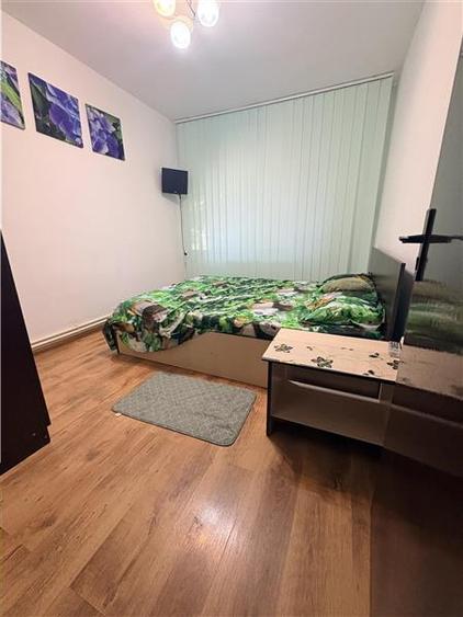 Apartament cu 3 camere decomandat în Tomis Nord