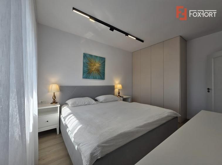 Apartament cu 3 camere decomandat, mobilat în Malul Mureșului